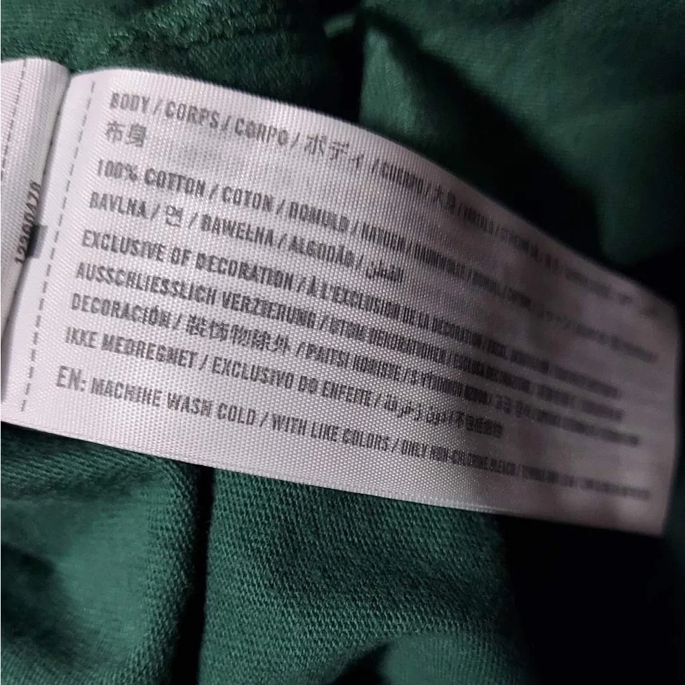 Abercrombie and Fitch Logo Tee size XXL NWT